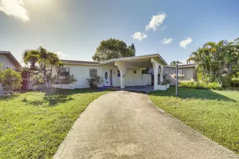 880 SW 63rd Way, North Lauderdale, FL 33068