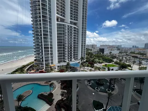 18201 Collins Ave #1108, Sunny Isles Beach, FL 33160