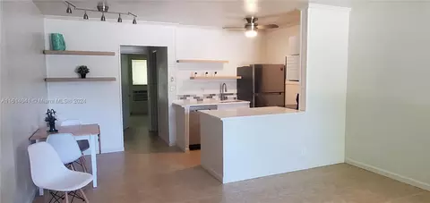 2000 NE 51st Ct #107, Fort Lauderdale, FL 33308