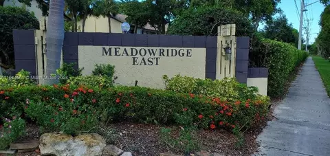 1977 SW 15th St #110, Deerfield Beach, FL 33442