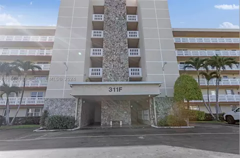 311 SE 3rd St #304, Dania Beach, FL 33004
