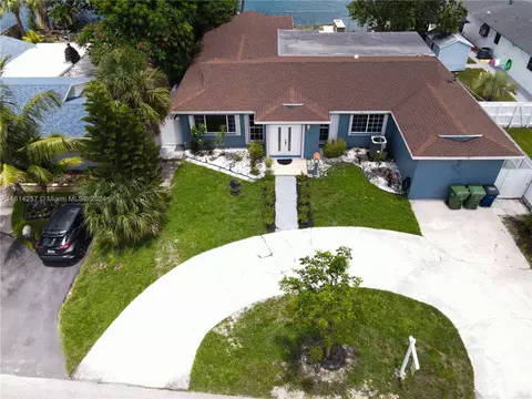 631 SW 11th Ave, Hallandale Beach, FL 33009