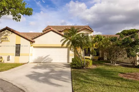 396 Driftwood Ter, Boca Raton, FL 33431