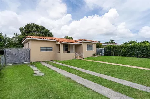 171 W 30th St, Hialeah, FL 33012 photo 3