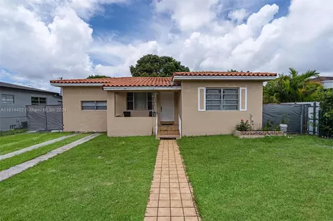 171 W 30th St, Hialeah, FL 33012