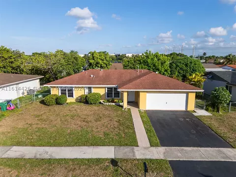 13234 SW 85th Ter, Miami, FL 33183