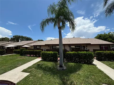 1028 Green Pine Blvd #G, West Palm Beach, FL 33409