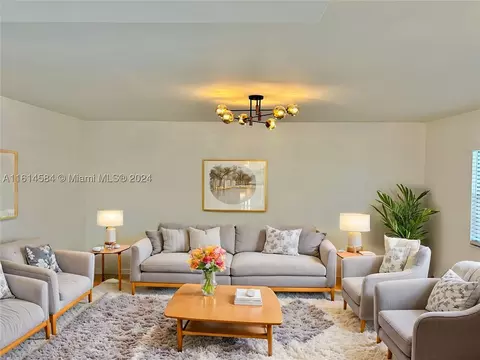 1022 Ventnor H #1022, Deerfield Beach, FL 33442