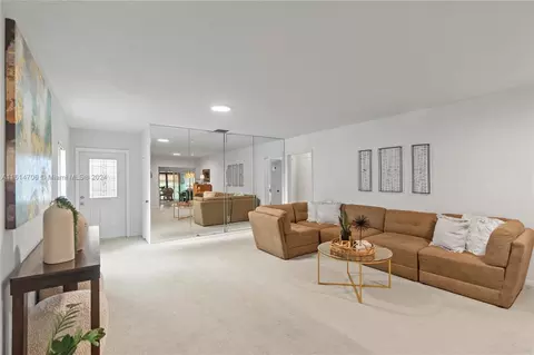 Living - 7266 Jacaranda Ln, Miami Lakes, FL 33014 photo 3 of 4