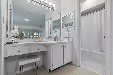 Bath - 7266 Jacaranda Ln, Miami Lakes, FL 33014 photo 1 of 2