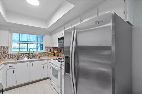 Kitchen - 7266 Jacaranda Ln, Miami Lakes, FL 33014 photo 1 of 3