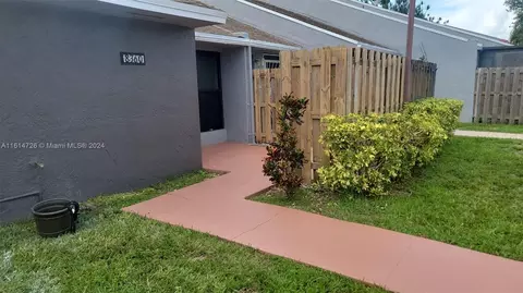 8360 SW 148th Pl, Miami, FL 33193