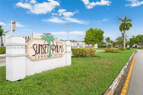 7225 SW 94th Pl #I8, Miami, FL 33173