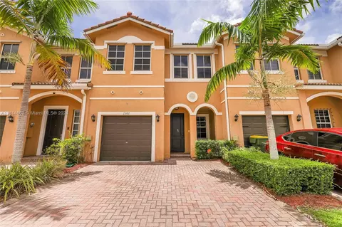 2382 SE 15th St, Homestead, FL 33035