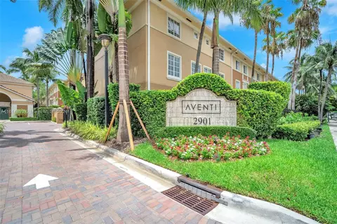 2845 NE 185th St #903, Aventura, FL 33180