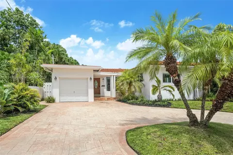 8951 Garland Ave, Surfside, FL 33154
