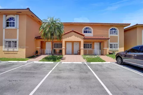 7802 W 34th Ln #23-201, Hialeah, FL 33018
