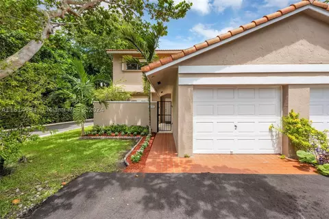 9116 SW 113th Place Cir E #9116, Miami, FL 33176