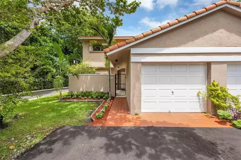 9116 SW 113th Place Cir E #9116, Miami, FL 33176