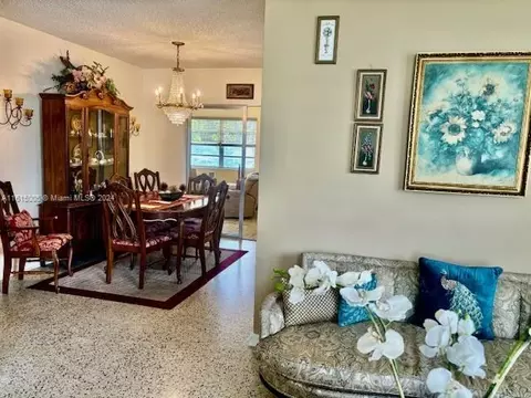 Dining - 5490 W 12th Ln, Hialeah, FL 33012 photo 1 of 2