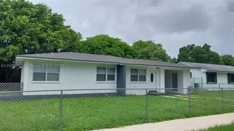 14040 Madison St, Miami, FL 33176
