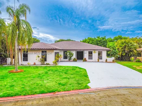 2068 NW 100th Way, Coral Springs, FL 33071
