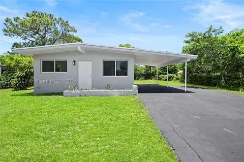 3120 NW 3rd St, Lauderhill, FL 33311