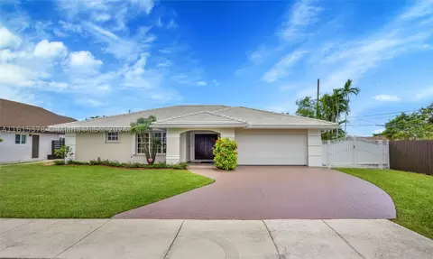 8121 SW 89th Ave, Miami, FL 33173