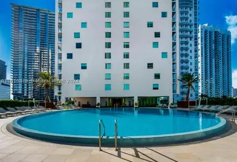 55 SE 6th St #4006, Miami, FL 33131