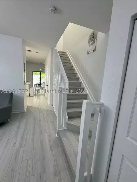 10907 W 32nd Ln #10907, Hialeah, FL 33018