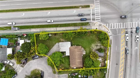 10101 SW 152nd Ter, Miami, FL 33157