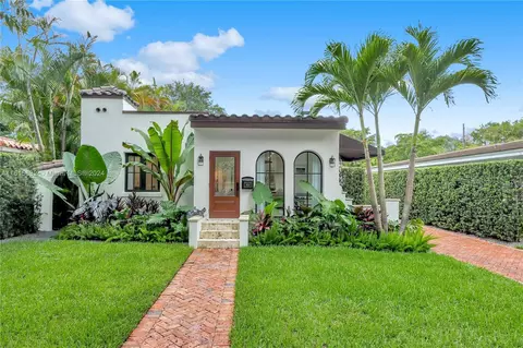 1414 El Rado St, Coral Gables, FL 33134