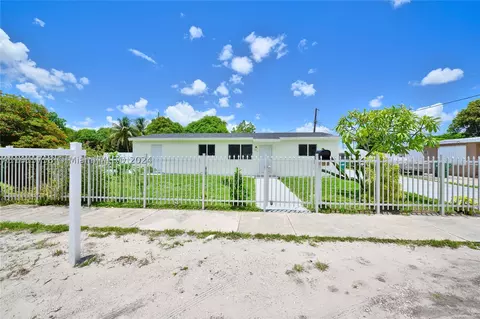 18740 NW 44th Ave, Miami Gardens, FL 33055