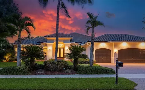 4152 SW 137th Ave, Davie, FL 33330