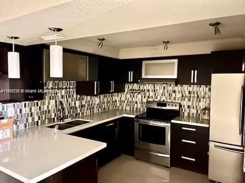 7114 SW 114th Pl #D, Miami, FL 33173