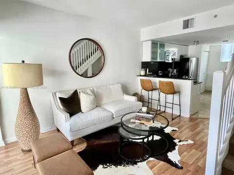 3339 Virginia St #315, Miami, FL 33133