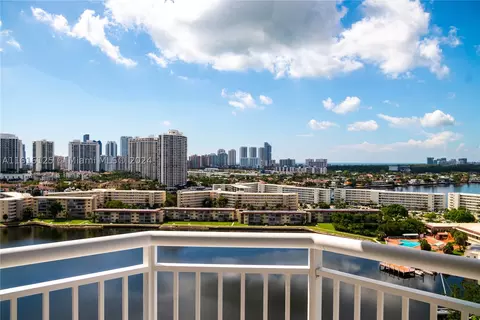 18041 Biscayne Blvd #1905, Aventura, FL 33160