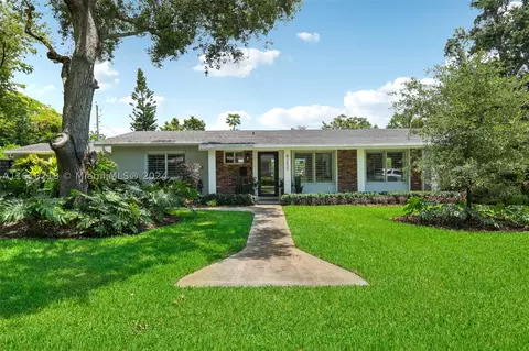 8255 SW 97th St, Miami, FL 33156