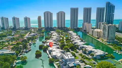 323 Poinciana Dr #903, Sunny Isles Beach, FL 33160