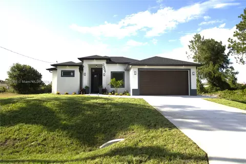 2606 45th St W, Lehigh Acres, FL 33971