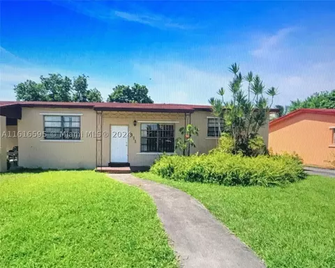 571 NW 183rd St, Miami Gardens, FL 33169
