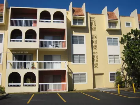 7860 Camino Real #L-413, Miami, FL 33143