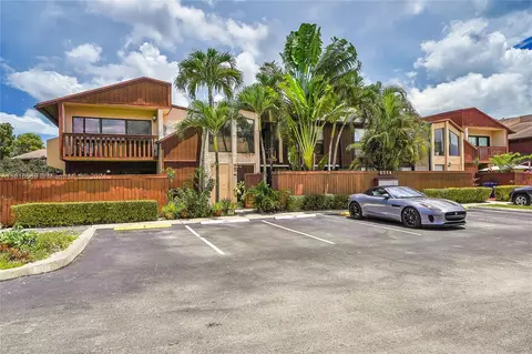 6514 SW 114th Pl #D78, Miami, FL 33173