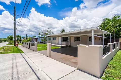 Exterior - 630 W 53rd St, Hialeah, FL 33012 photo 2 of 8