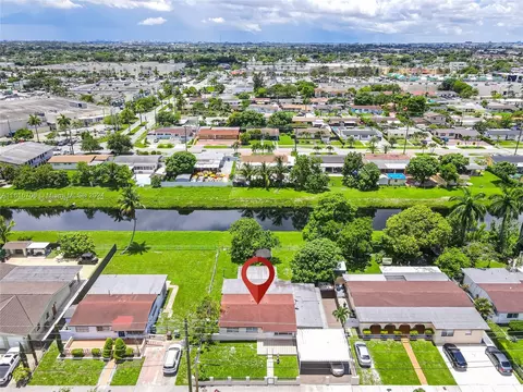 View/Area - 630 W 53rd St, Hialeah, FL 33012 photo 2 of 4