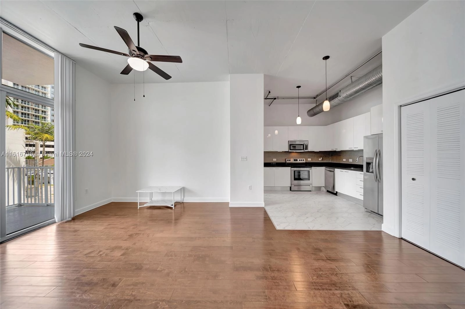 2100 Van Buren St Unit 320  