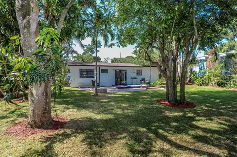 2881 SW 16th St, Fort Lauderdale, FL 33312