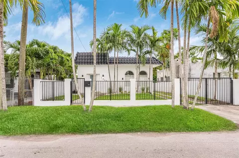 1845 NW 47th Ter, Miami, FL 33142
