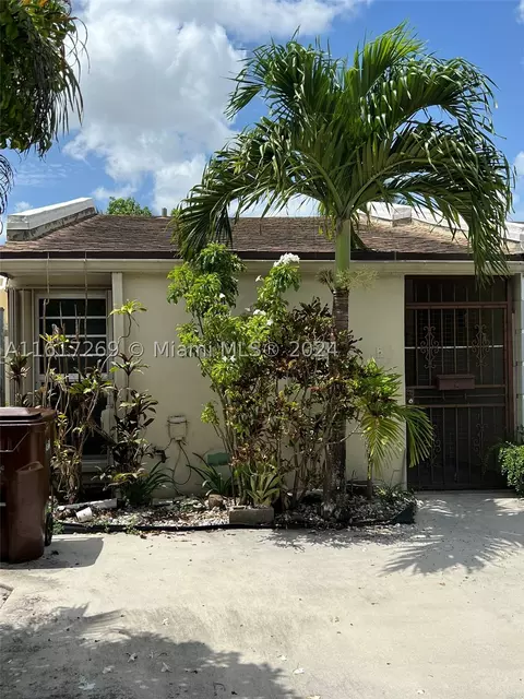 1892 W 72nd St #1892, Hialeah, FL 33014