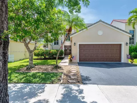 124 W Bayridge Dr, Weston, FL 33326